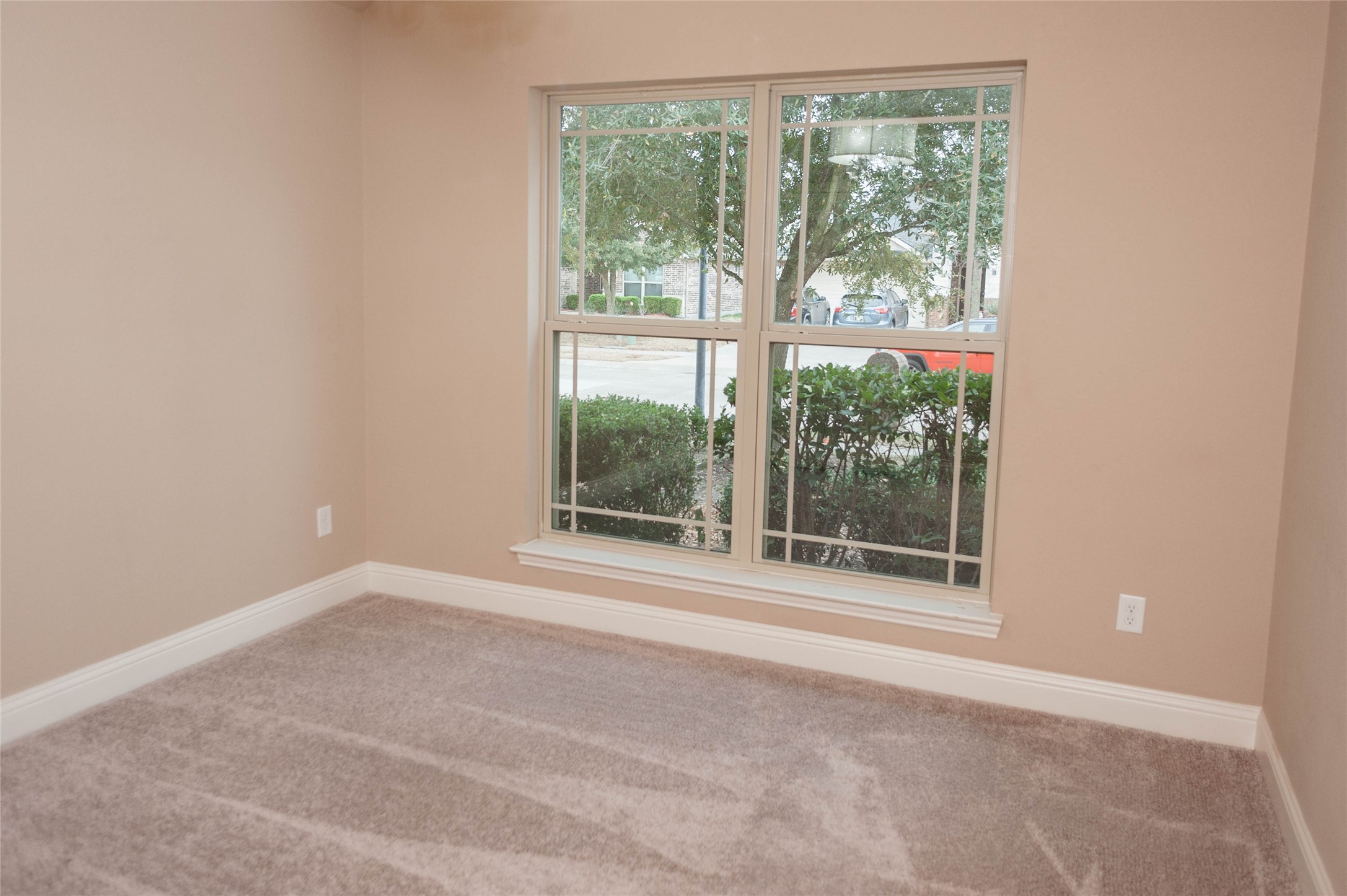 211 Range Road Waxahachie TX 75165