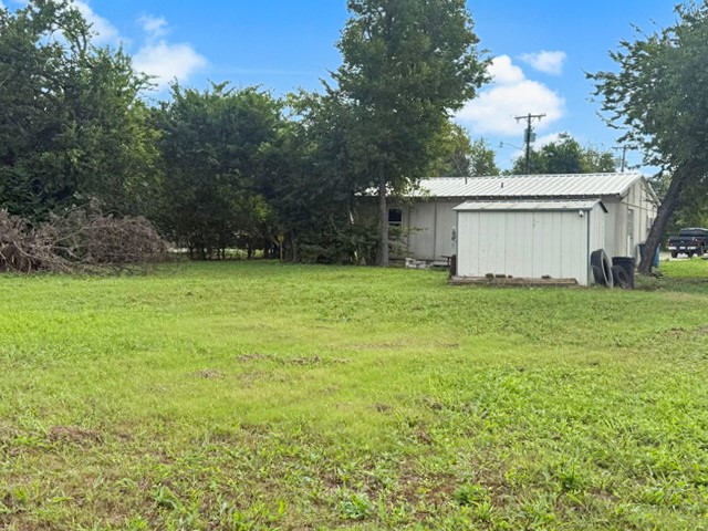 210 Carrie Mabrie Street Trenton TX 75490