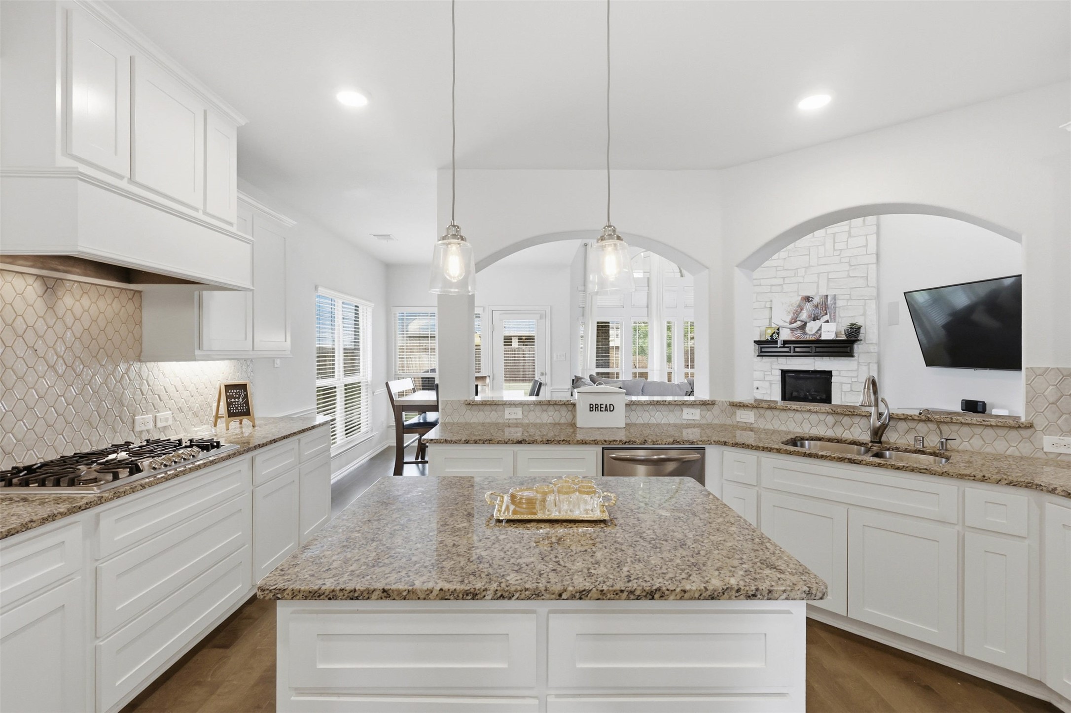 4417 Mineral Creek Trail Celina TX 75078