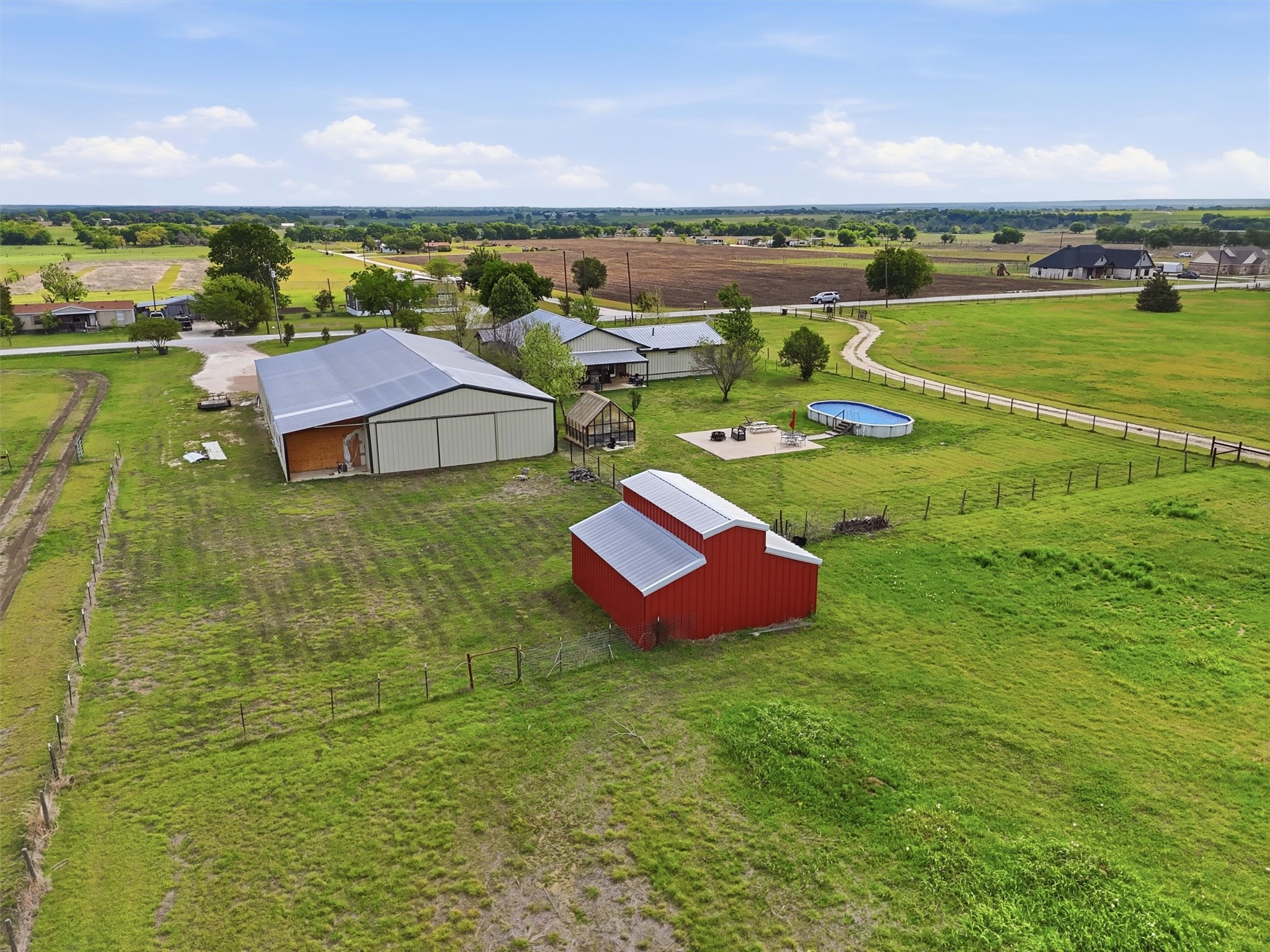10208 County Road 418 Grandview TX 76050