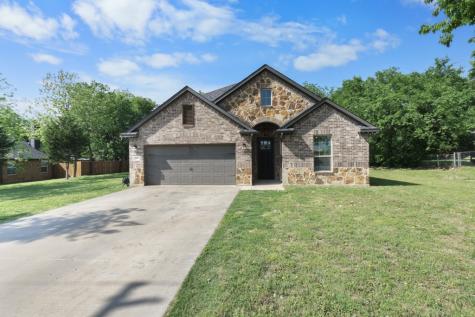203 Newton Street Valley View TX 76272