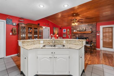 224 Autumn Wood Trail Gun Barrel City TX 75156