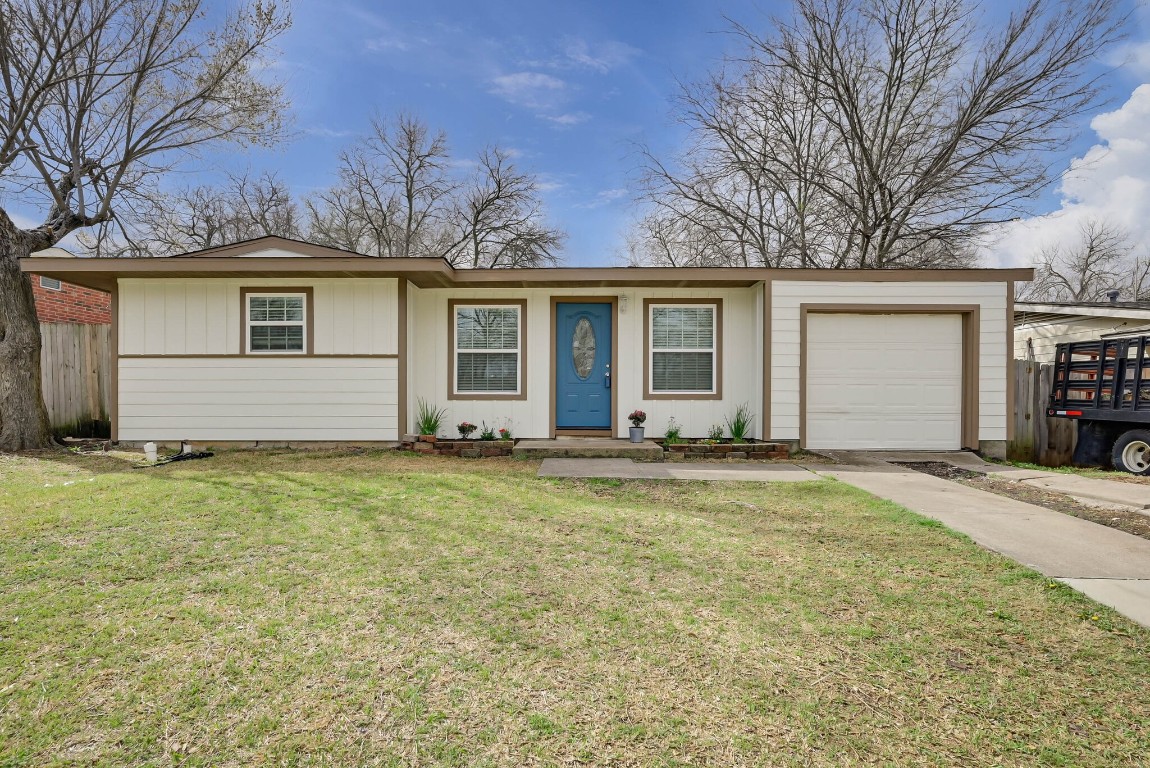 1010 E Inwood Drive Arlington TX 76010