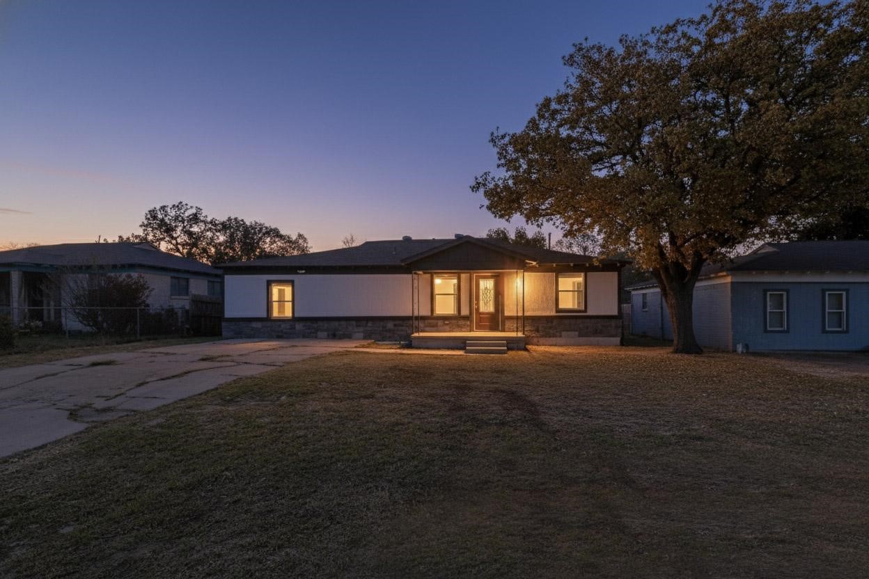 11505 Oak Tree Road Balch Springs TX 75180