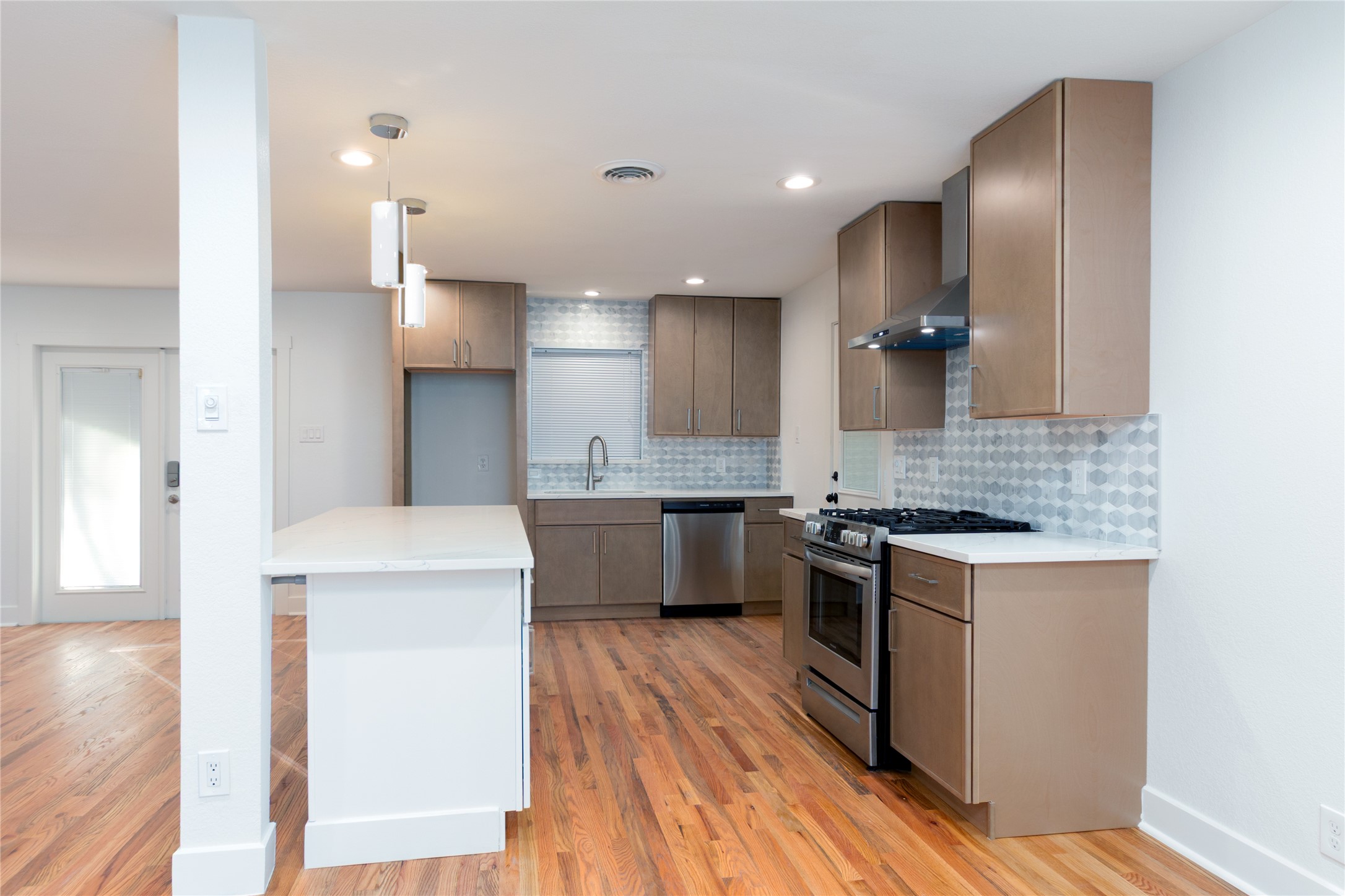 1241 Stevens Ridge Drive Dallas TX 75211