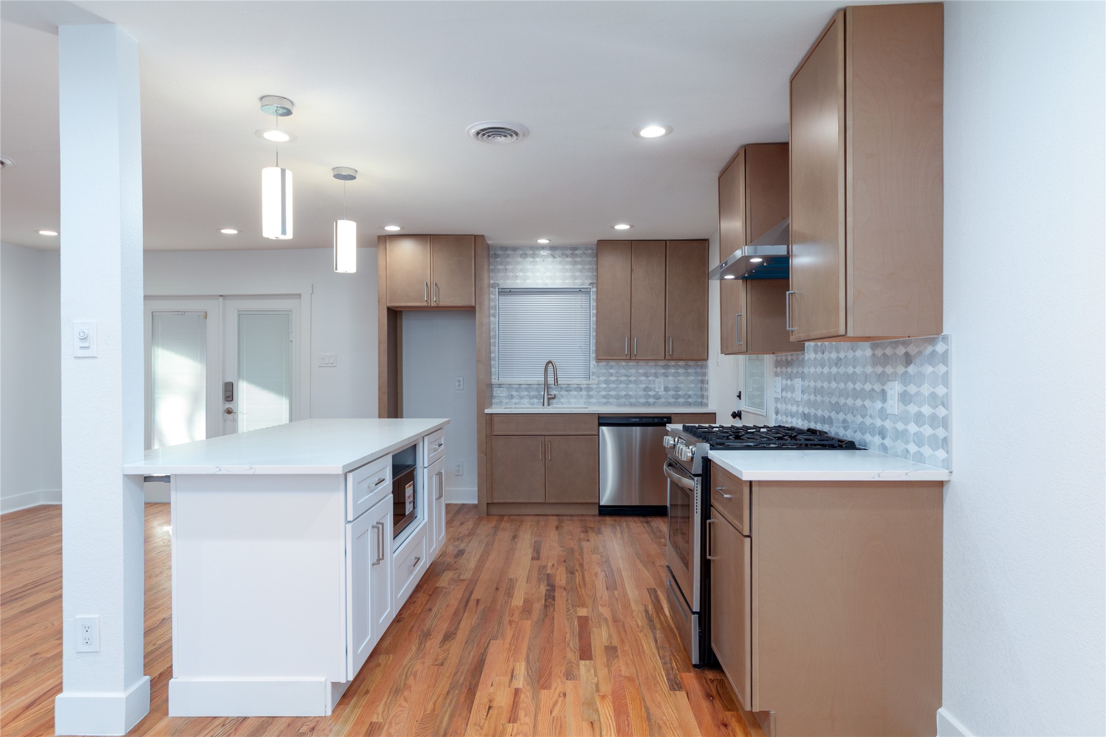 1241 Stevens Ridge Drive Dallas TX 75211