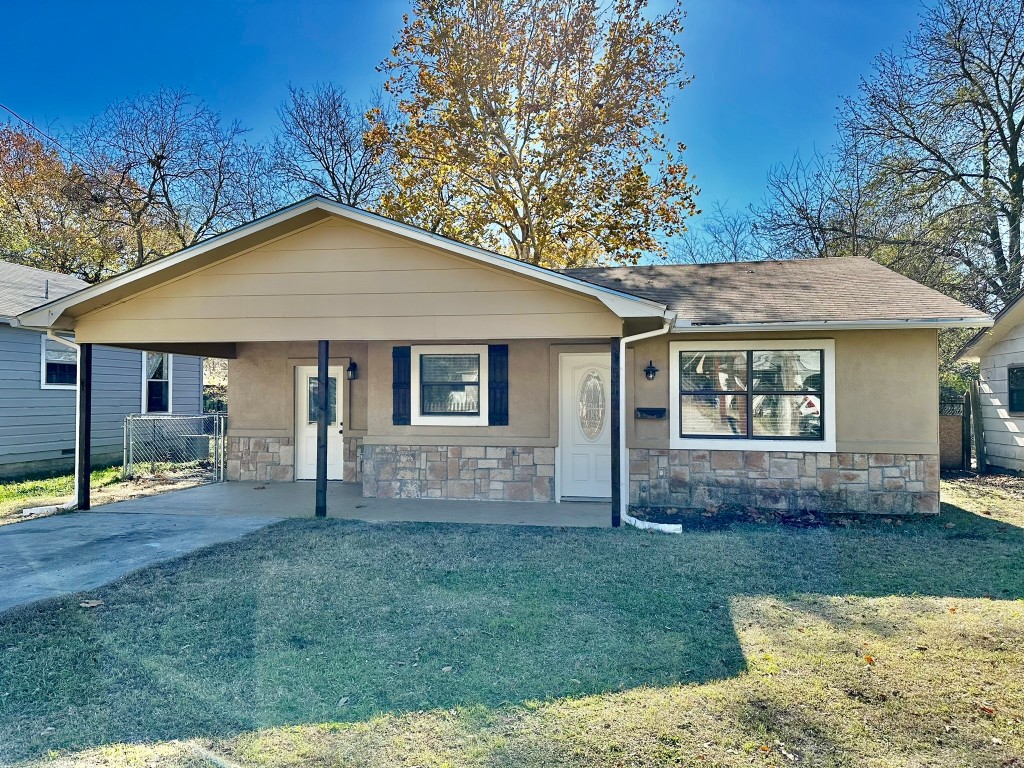 1512 E Tennie Street Gainesville TX 76240