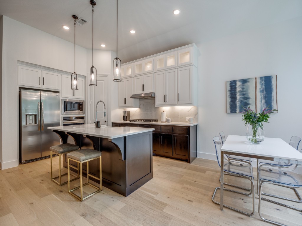 1823 Bell Court Van Alstyne TX 75495