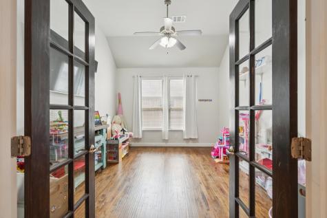 453 Lake Park Drive Midlothian TX 76065