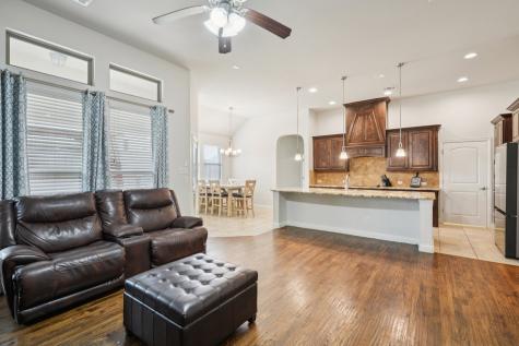 453 Lake Park Drive Midlothian TX 76065