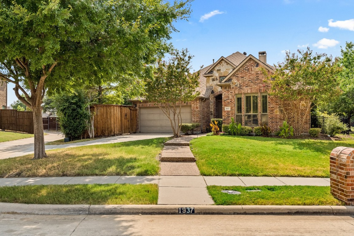 1937 Sandy Creek Drive Frisco TX 75033