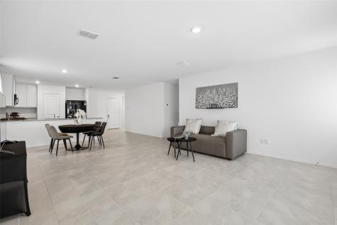 1784 Courage Creek Crandall TX 75114