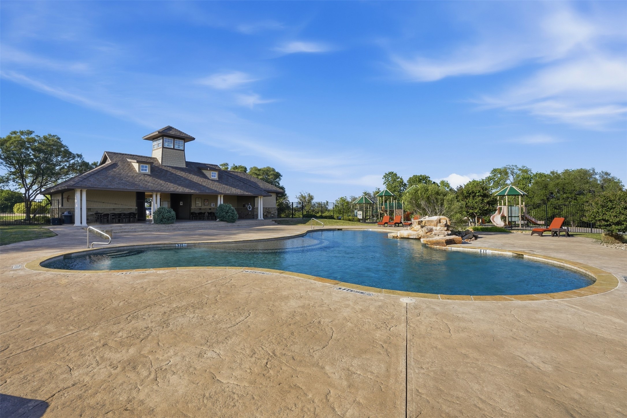 7229 Muirfield Drive Cleburne TX 76033