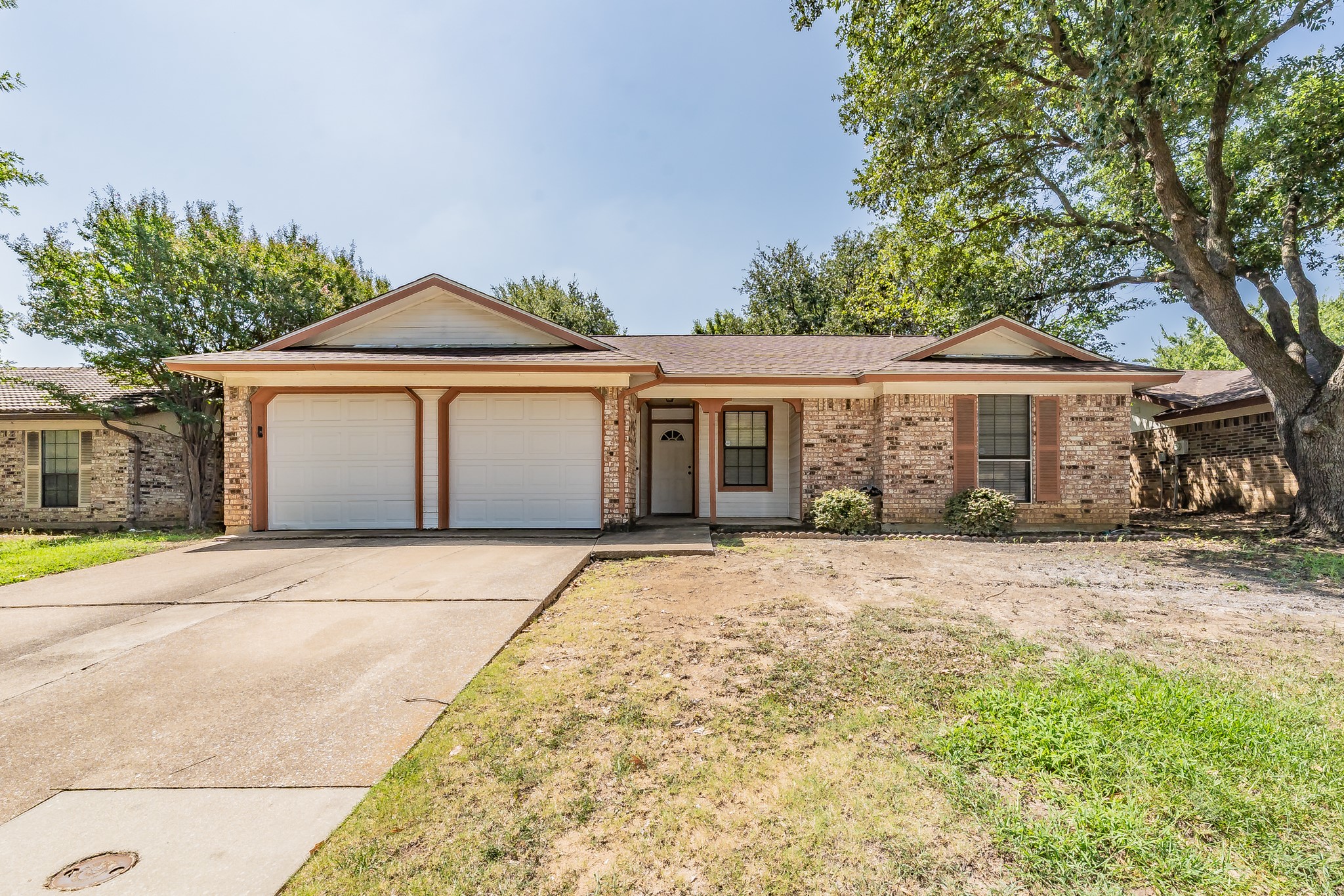 214 Kalmia Drive Arlington TX 76018
