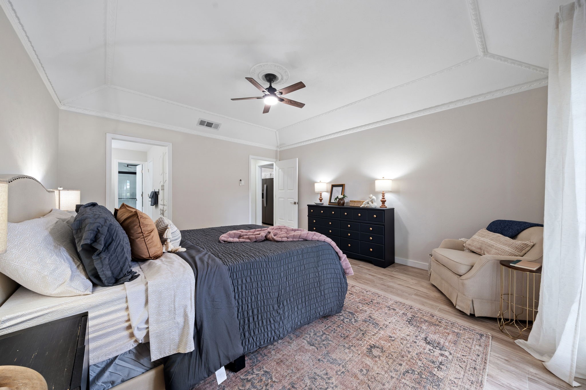 509 Kingsbridge Drive Garland TX 75040