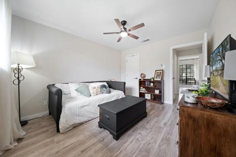 509 Kingsbridge Drive Garland TX 75040