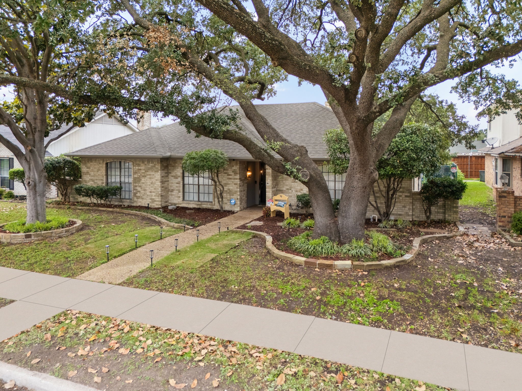509 Kingsbridge Drive Garland TX 75040