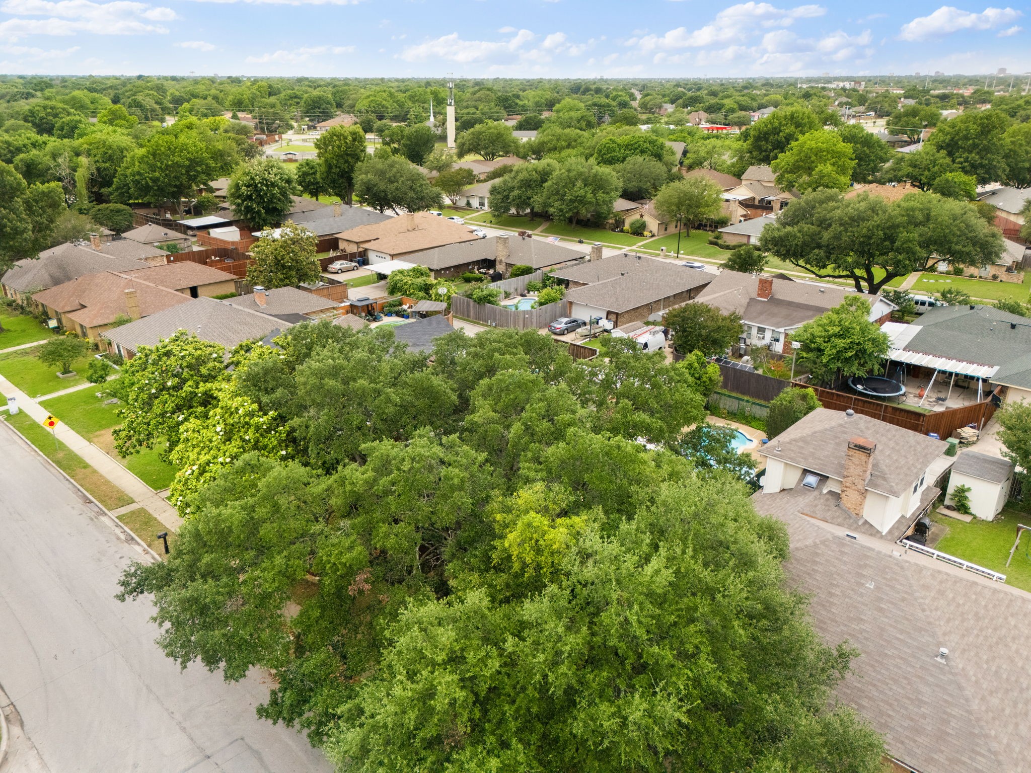 509 Kingsbridge Drive Garland TX 75040