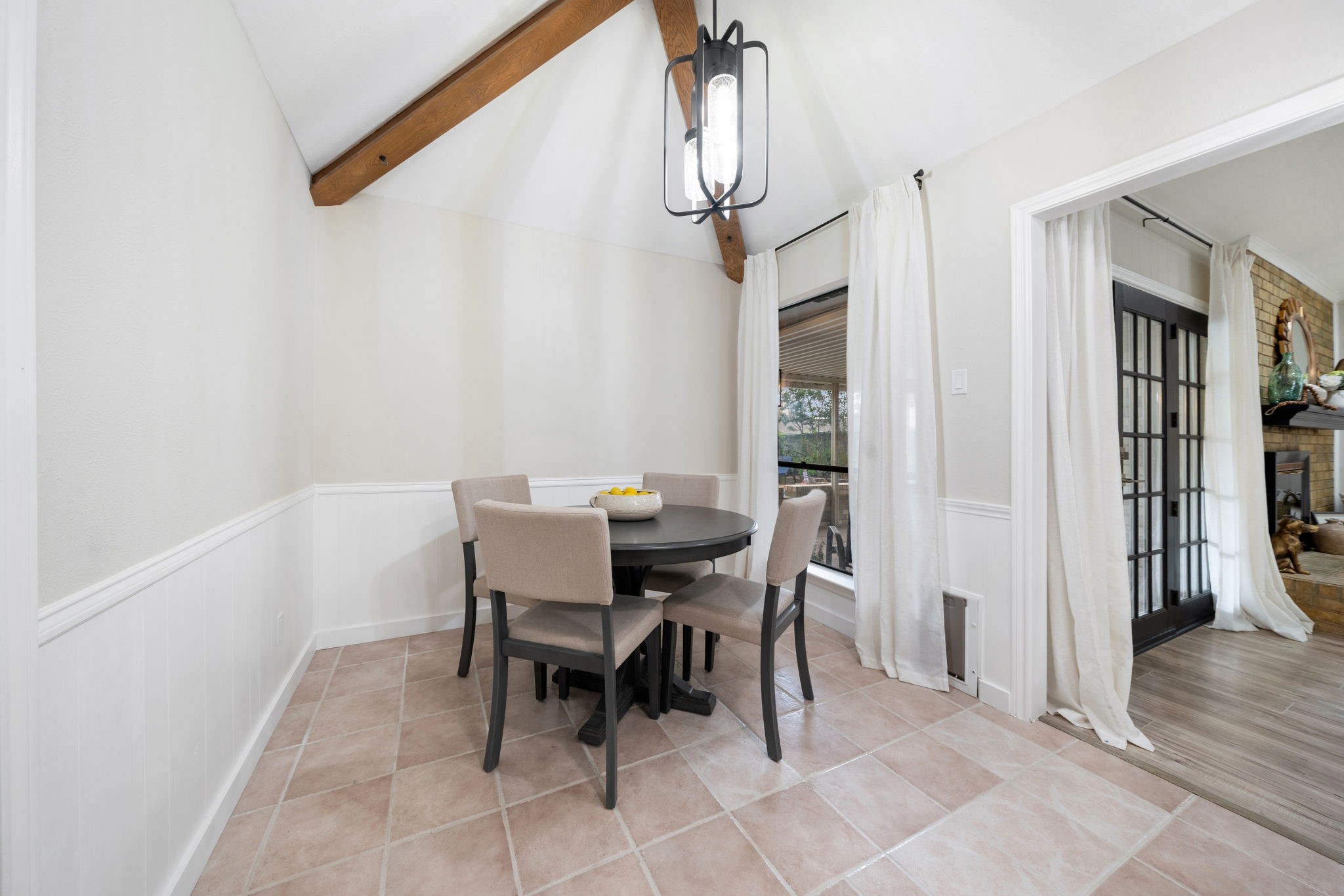 509 Kingsbridge Drive Garland TX 75040