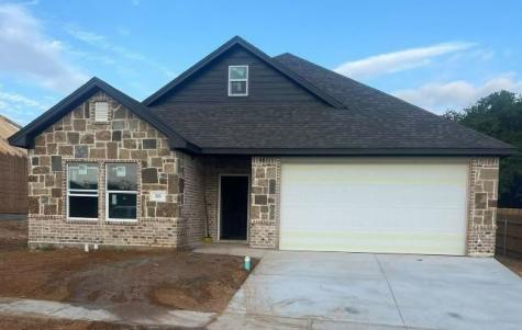 321 Titus Drive Springtown TX 76082