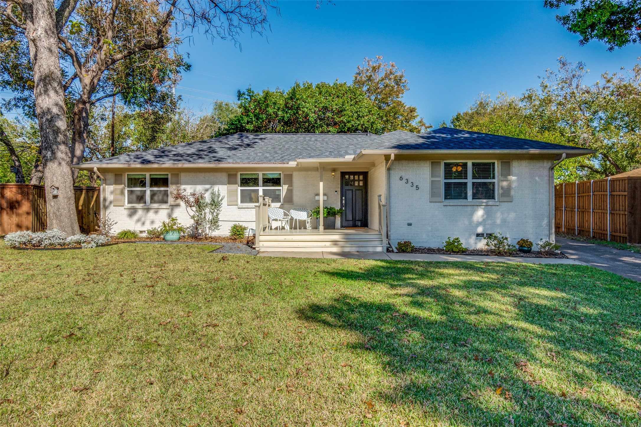 6335 Saratoga Circle Dallas TX 75214