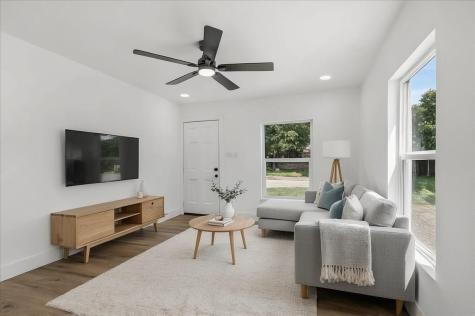 1808 Glenmore Avenue Fort Worth TX 76102