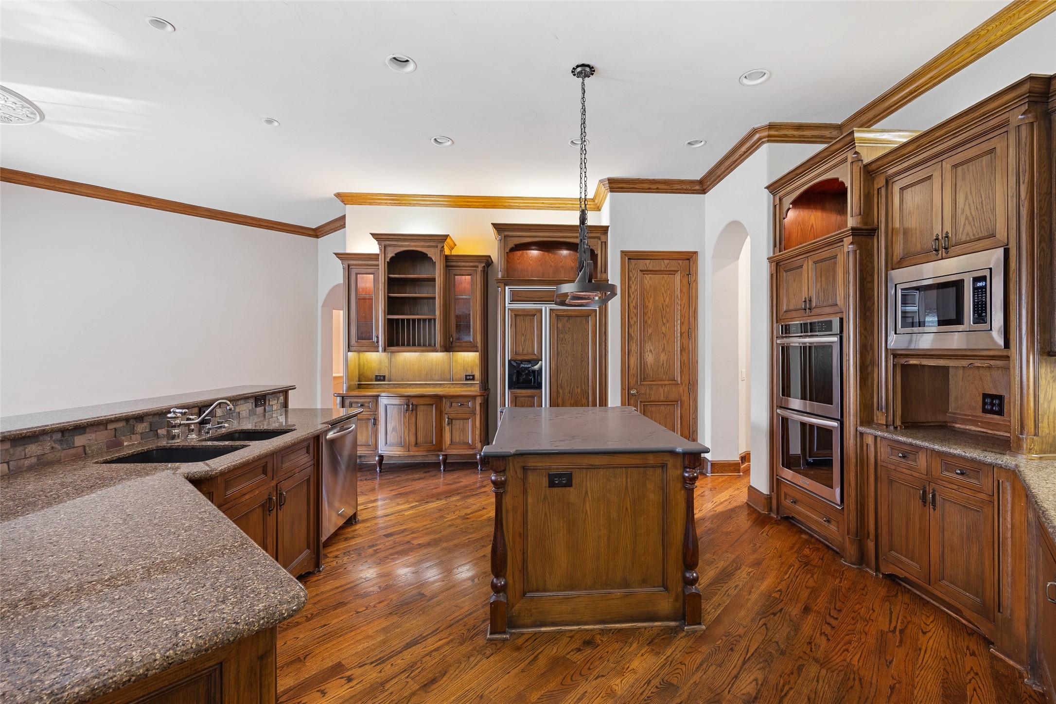 5004 Bridge Creek Drive Plano TX 75093