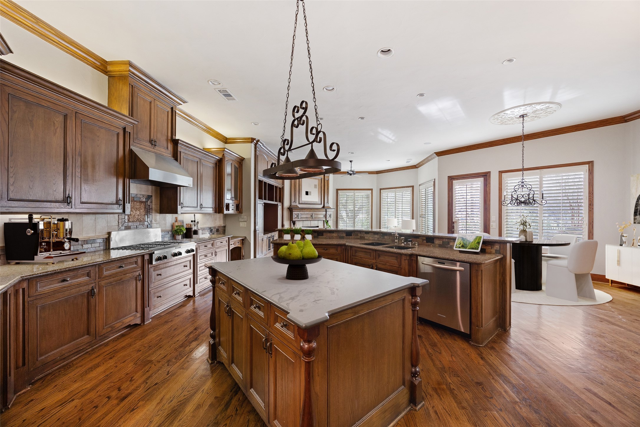 5004 Bridge Creek Drive Plano TX 75093