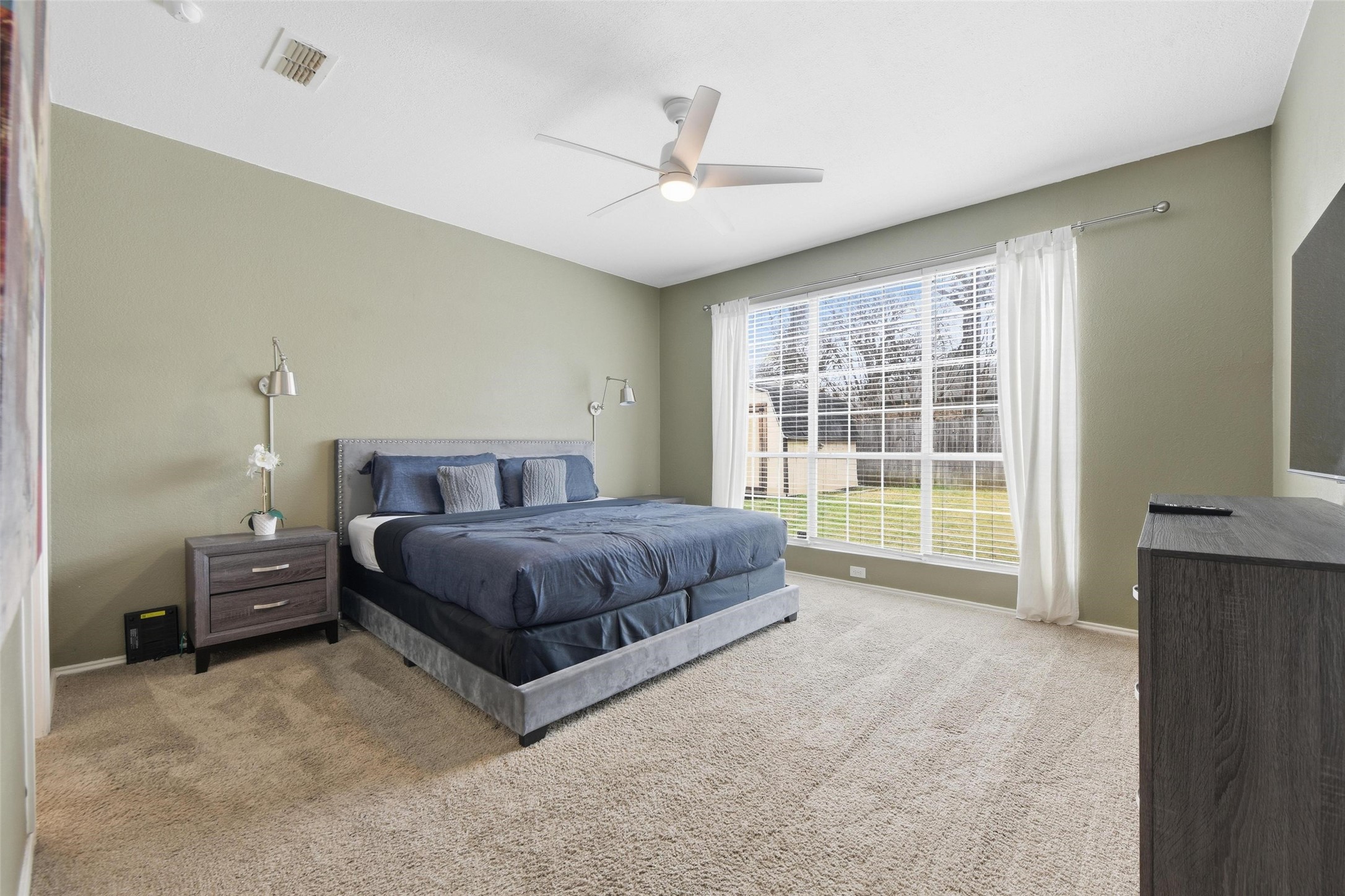 7232 Cross Keys Drive North Richland Hills TX 76182