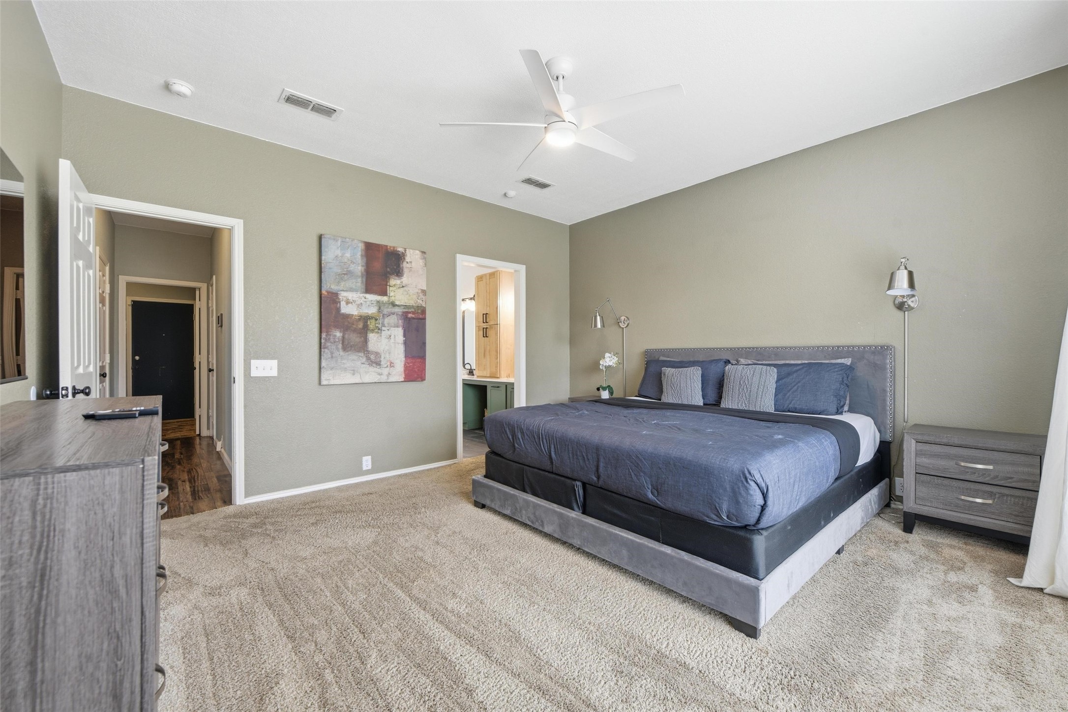7232 Cross Keys Drive North Richland Hills TX 76182