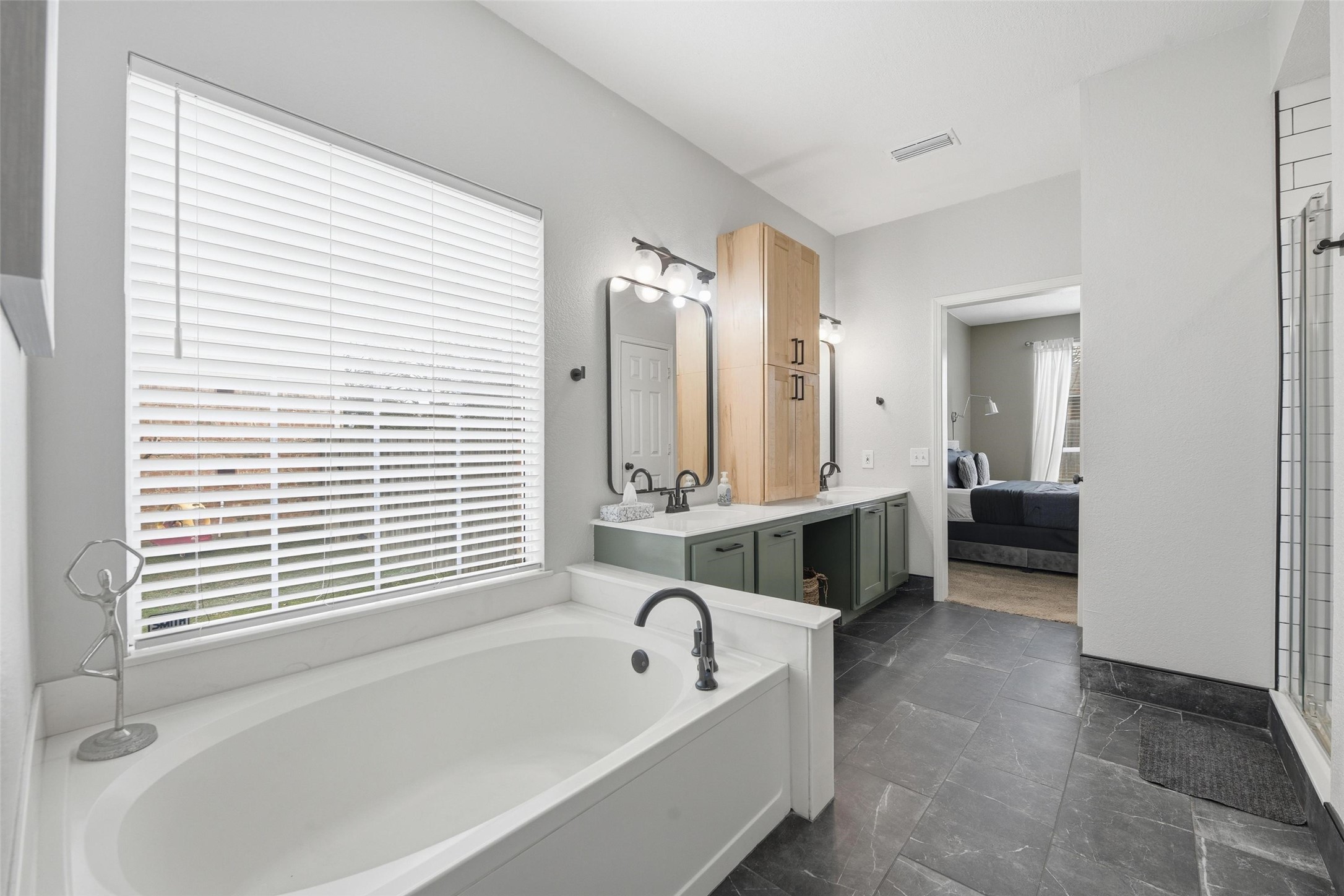 7232 Cross Keys Drive North Richland Hills TX 76182