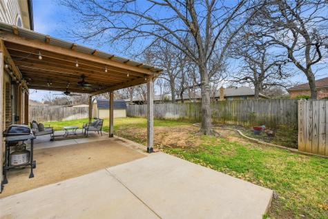 7232 Cross Keys Drive North Richland Hills TX 76182