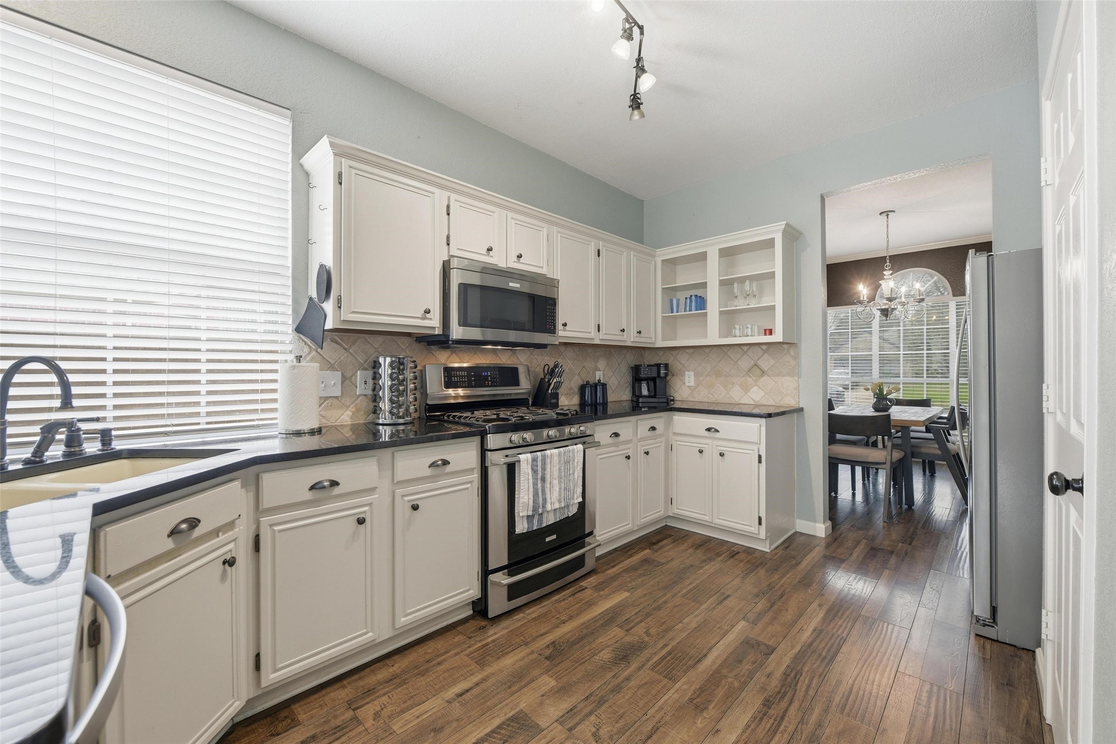 7232 Cross Keys Drive North Richland Hills TX 76182