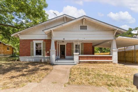 406 College Street Cleburne TX 76033