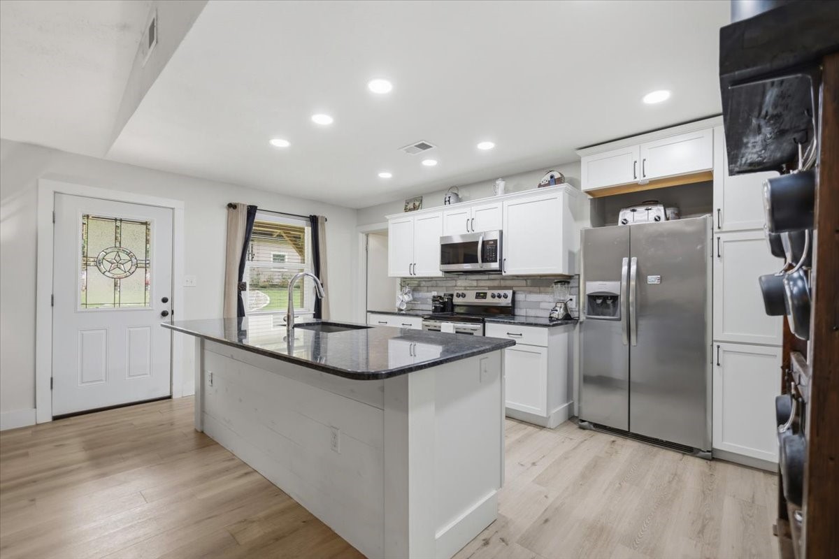 1507 E Tanglewood Drive Hideaway TX 75771