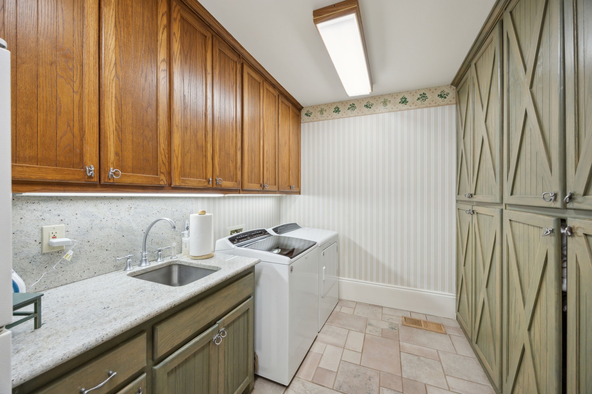 6707 Meadow Road Dallas TX 75230