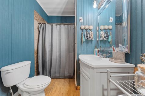 1020 E Jefferson Avenue Whitney TX 76692