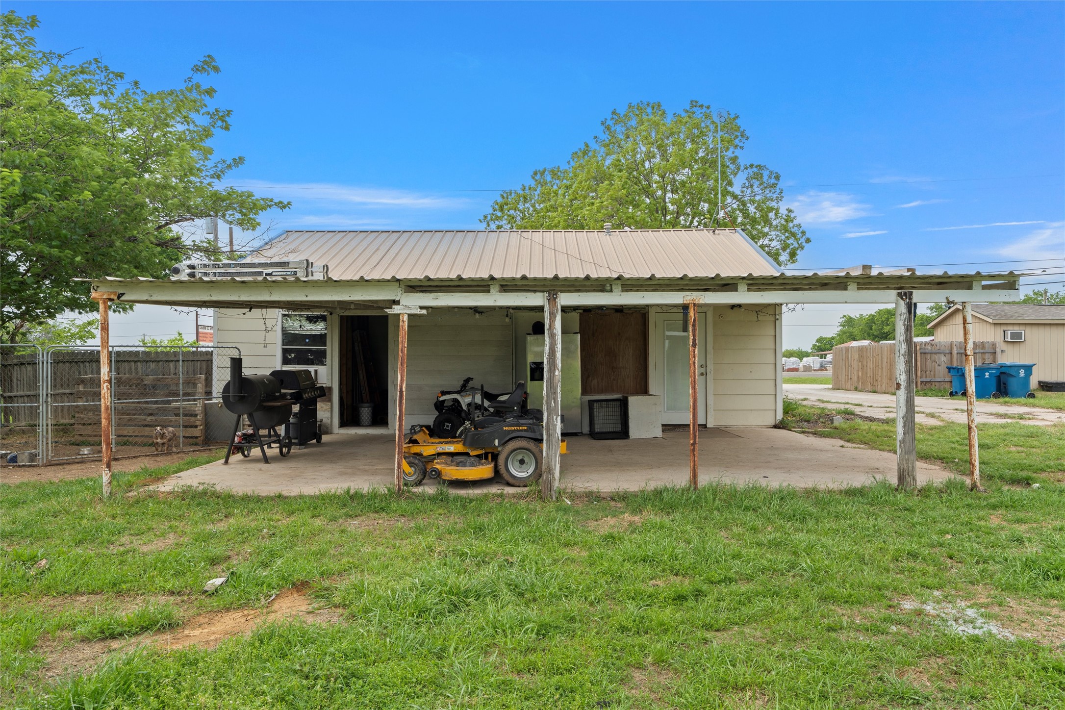 1020 E Jefferson Avenue Whitney TX 76692