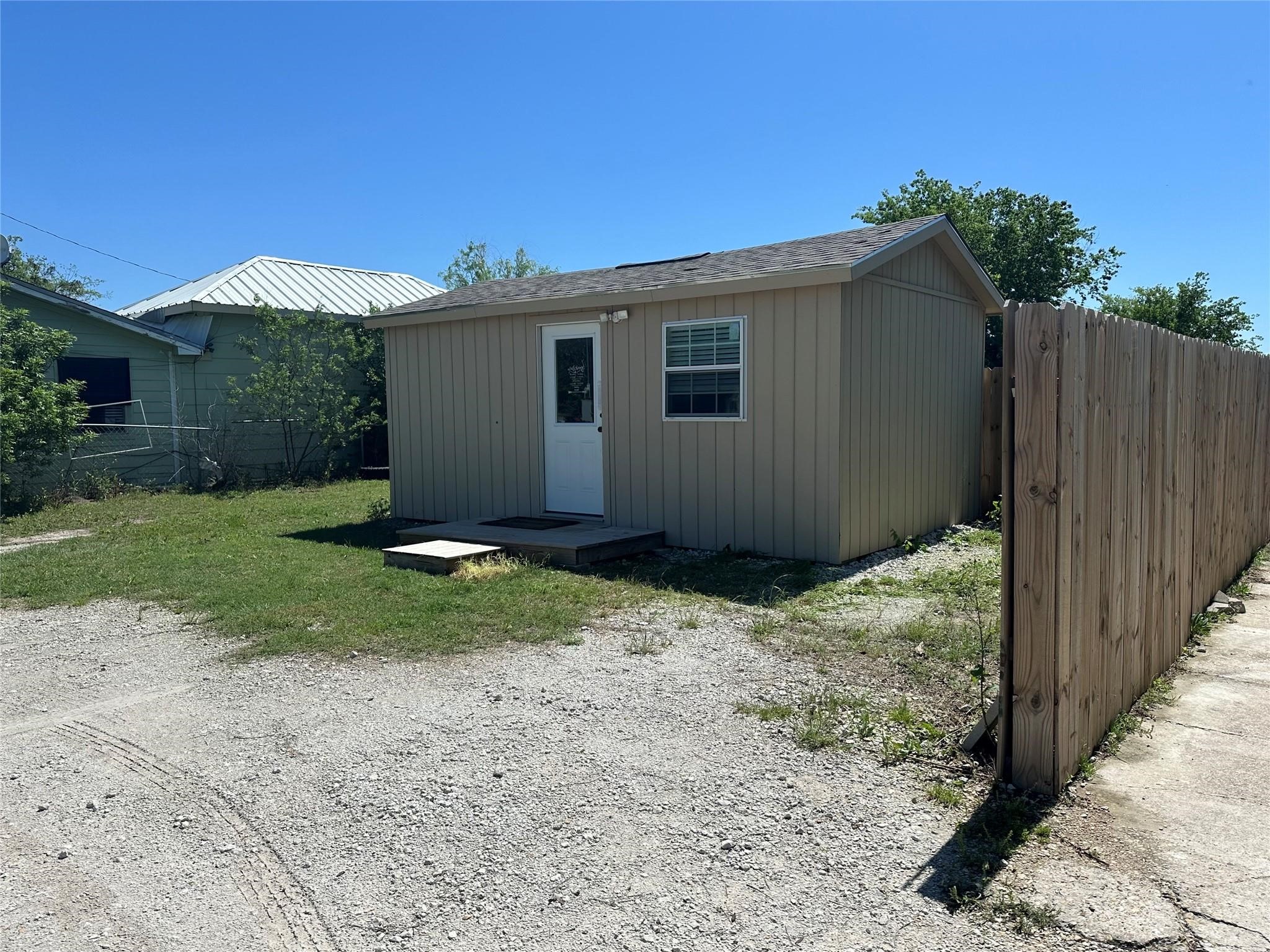 1020 E Jefferson Avenue Whitney TX 76692