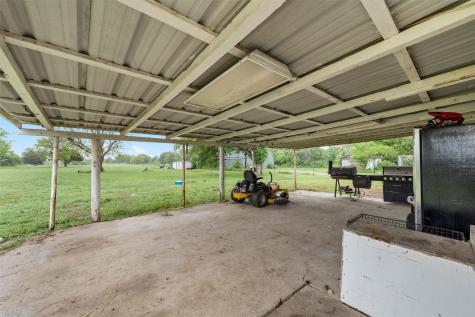 1020 E Jefferson Avenue Whitney TX 76692