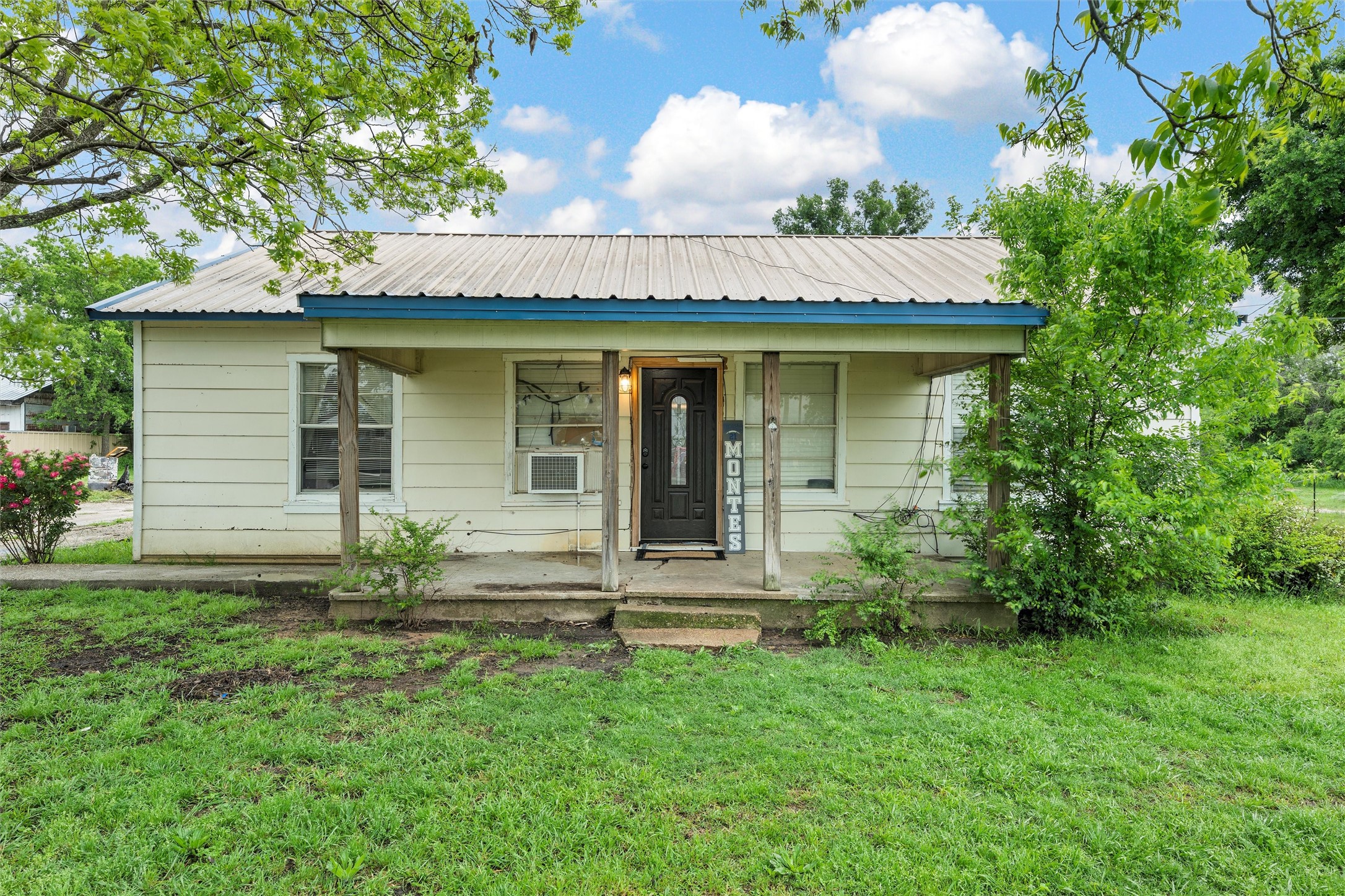1020 E Jefferson Avenue Whitney TX 76692