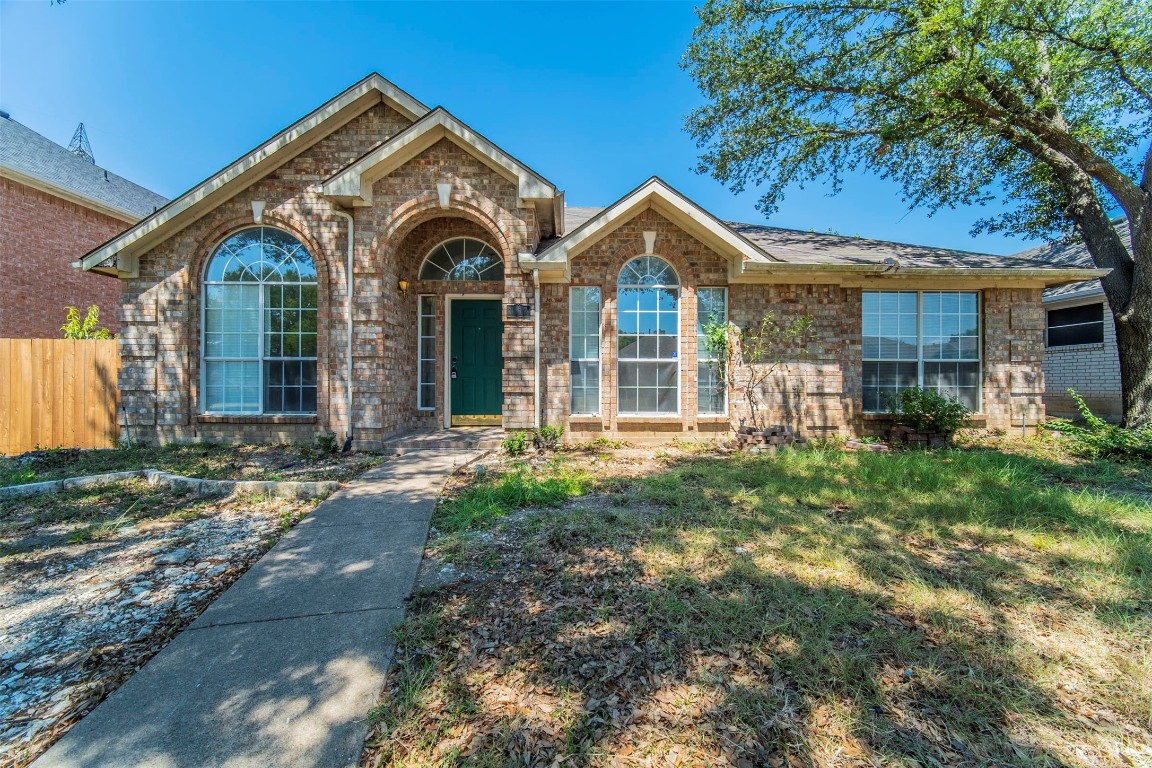 1017 Essex Drive Cedar Hill TX 75104