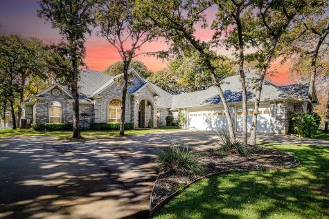 12215 Lake Forest Drive Azle TX 76020