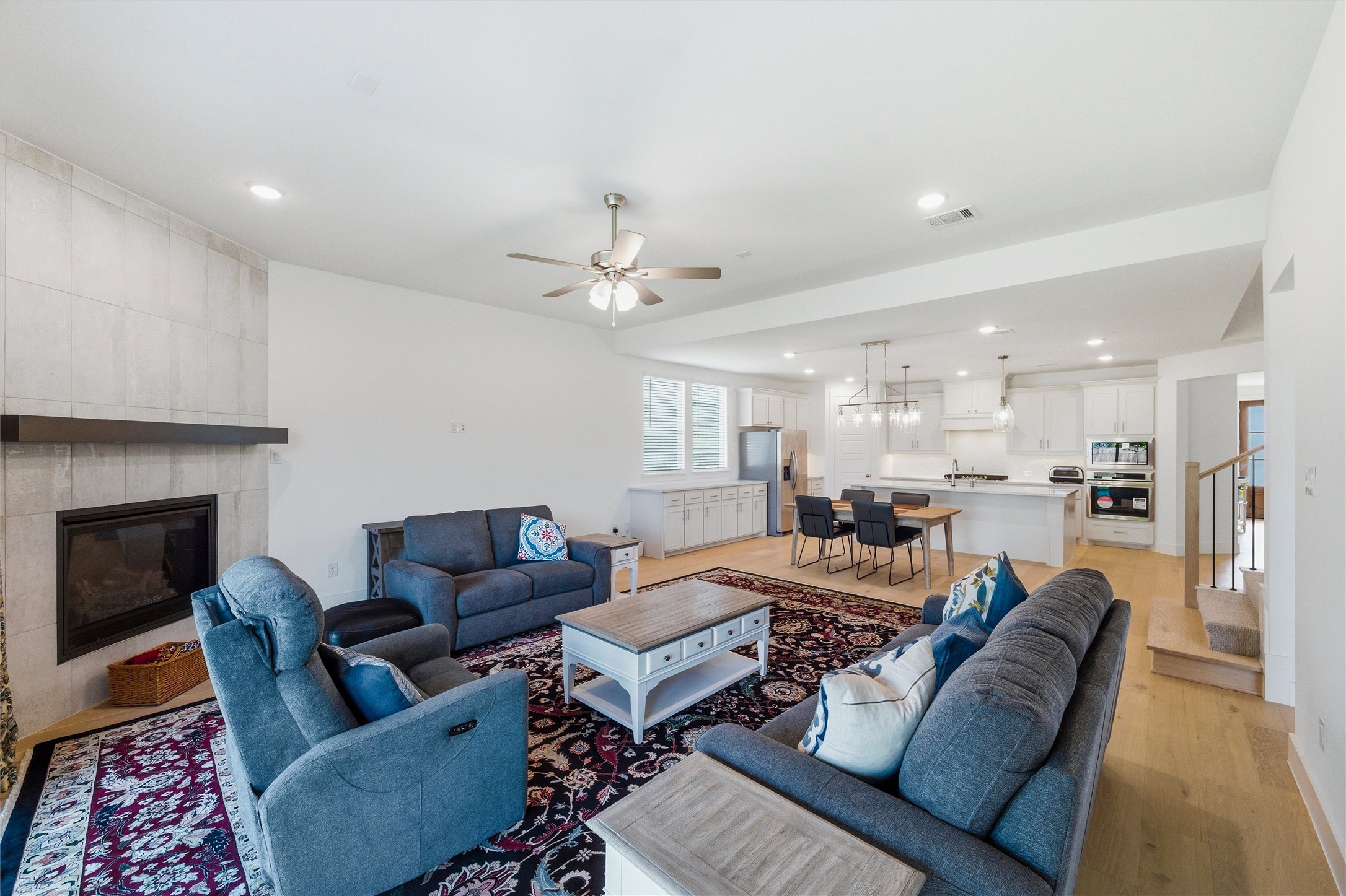 117 Paxton Circle Arlington TX 76013