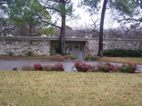 1404 Martha Drive Bedford TX 76022