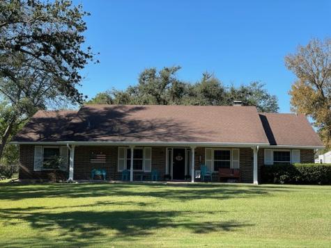 108 Meadow Lane Groesbeck TX 76642