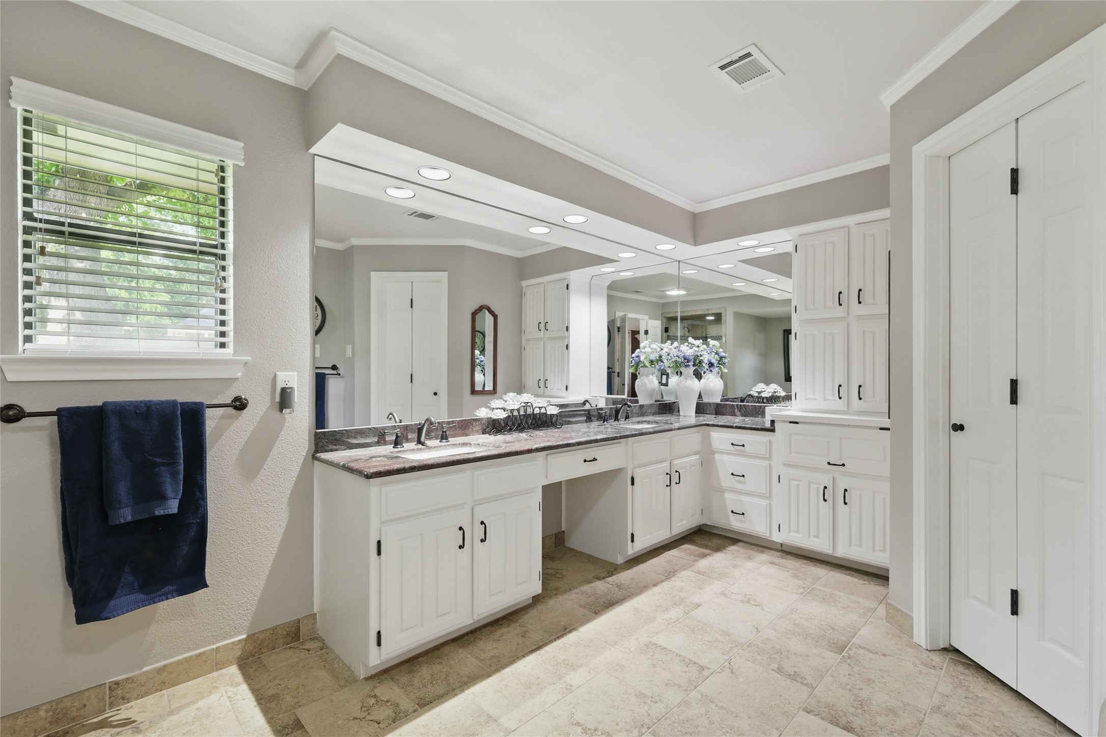 6709 Ashbrook Drive Fort Worth TX 76132
