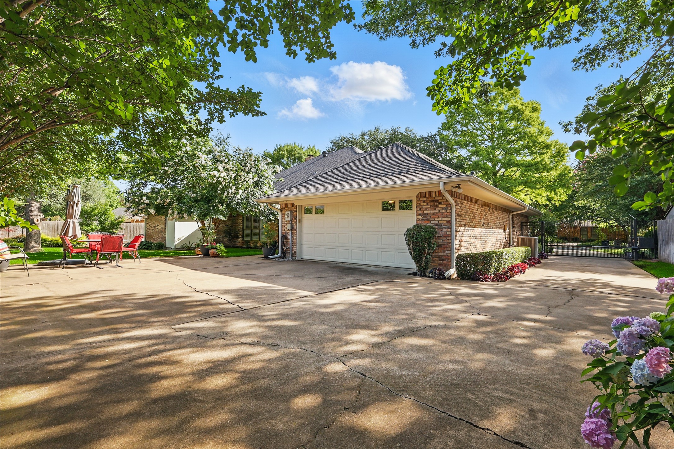 6709 Ashbrook Drive Fort Worth TX 76132