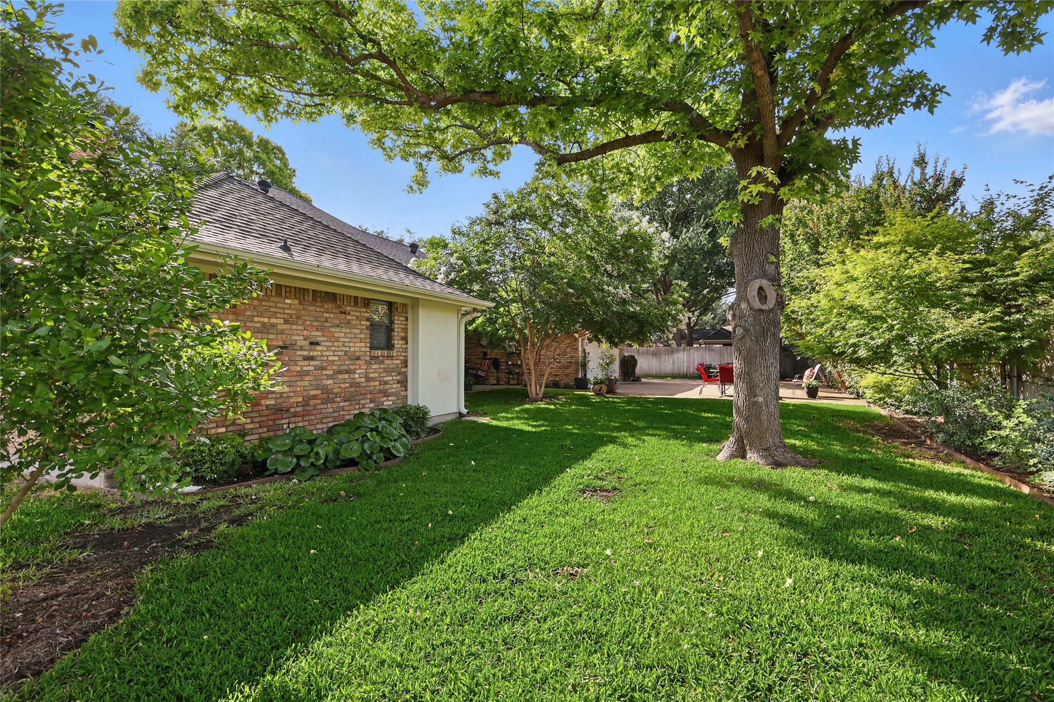 6709 Ashbrook Drive Fort Worth TX 76132
