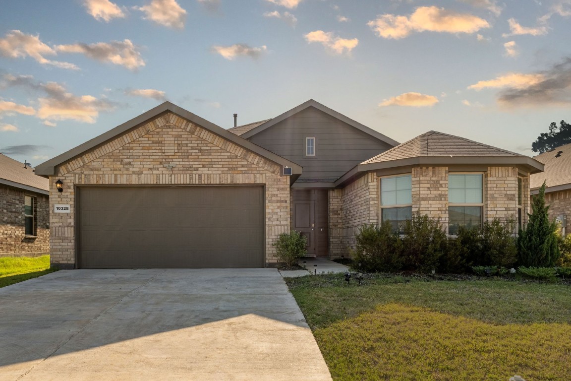 10328 Fort Elliott Trail Crowley TX 76036